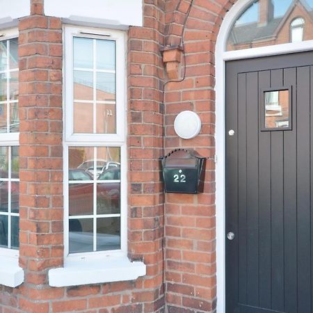 Queens Quarter Townhouse 1 ベルファスト エクステリア 写真